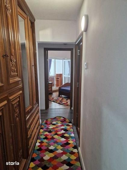 Apartament cu 3 camere decomandat în Alexandru cel Bun