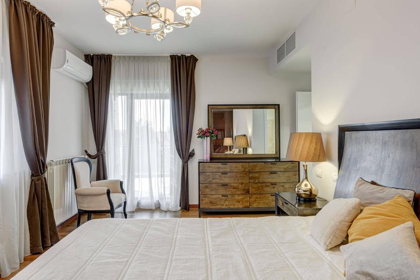 Apartament cu 4 camere decomandat, mobilat în Herăstrău