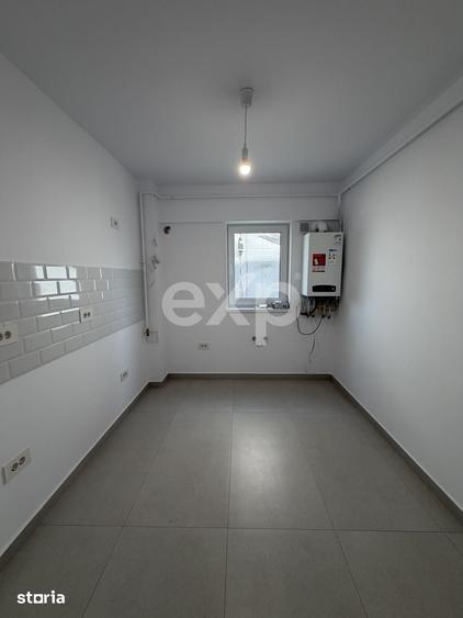 Apartament cu 2 camere decomandat în Galata