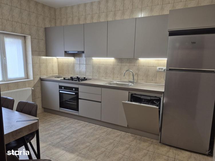 Casă cu 4 camere cu Teren 306 Mp în Dămăroaia
