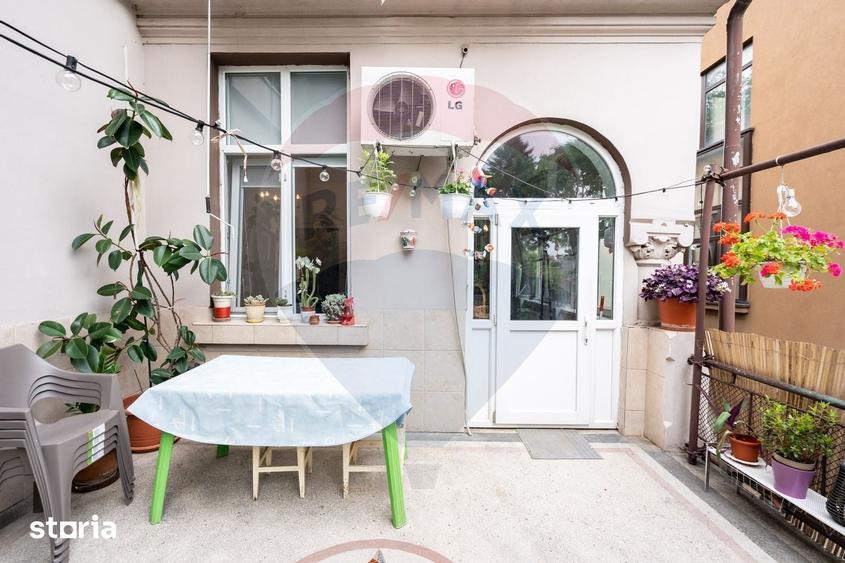 Apartament cu 3 camere în Cotroceni