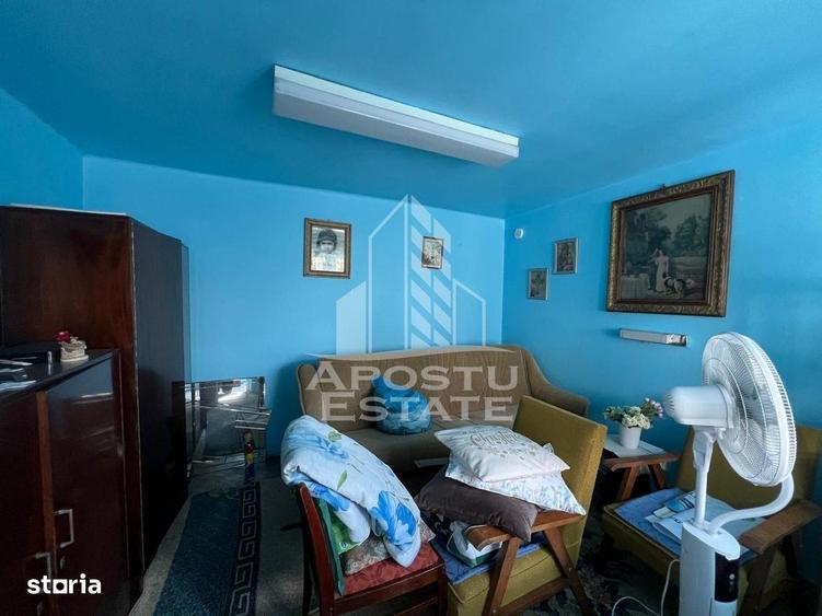 Casă cu 4 camere cu Canalizare în Lipovei