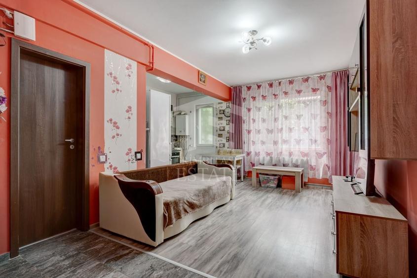 Apartament cu 2 camere semidecomandat, mobilat în Rahova