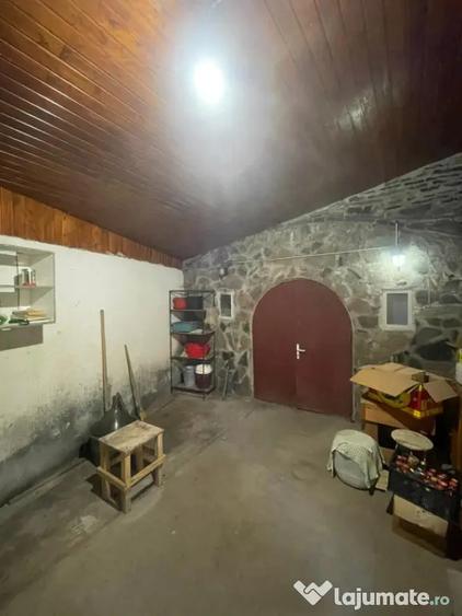 Casă cu 7 camere cu Teren 2544 Mp în Cicârlău