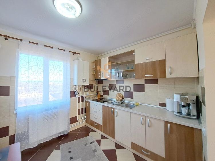 Apartament cu 3 camere semidecomandat în Apahida