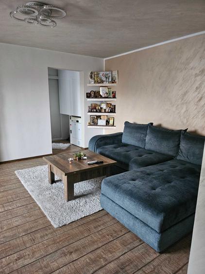 Apartament cu 2 camere semidecomandat în Lenin