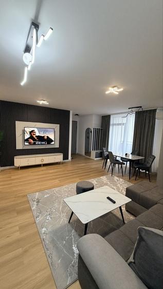 Apartament cu 2 camere decomandat în Dumbrăvița
