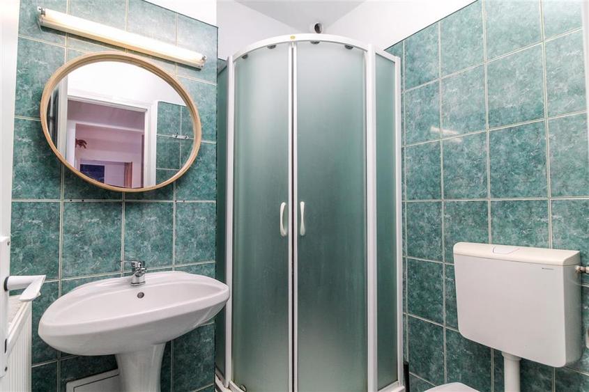 Apartament cu 4 camere decomandat în Gheorgheni