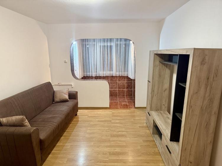 Apartament cu 2 camere în Narcisa