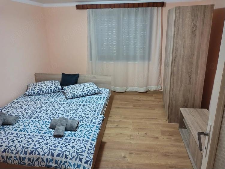 Casă cu 4 camere cu Teren 500 Mp în Orșova
