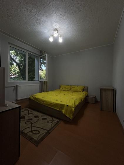 Apartament cu 2 camere semidecomandat în Brâncoveanu