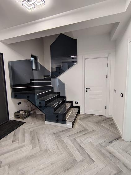 Duplex cu 4 camere cu Canalizare în Fundeni