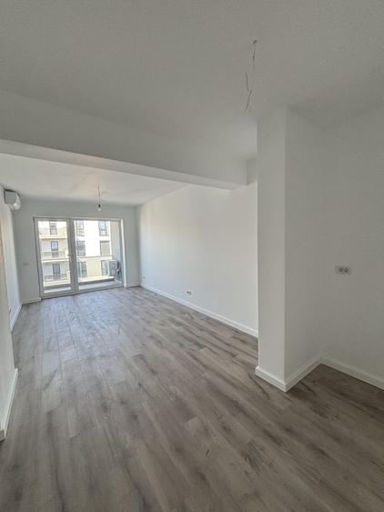 Apartament cu 3 camere decomandat în Nufărul