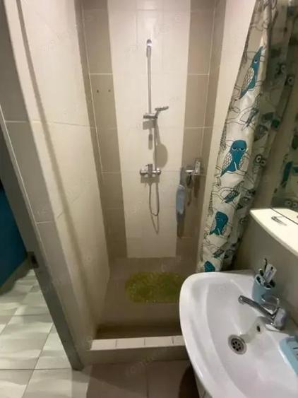 Apartament cu 2 camere decomandat în Complex Studențesc
