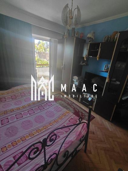 Apartament cu 4 camere decomandat, mobilat în Central