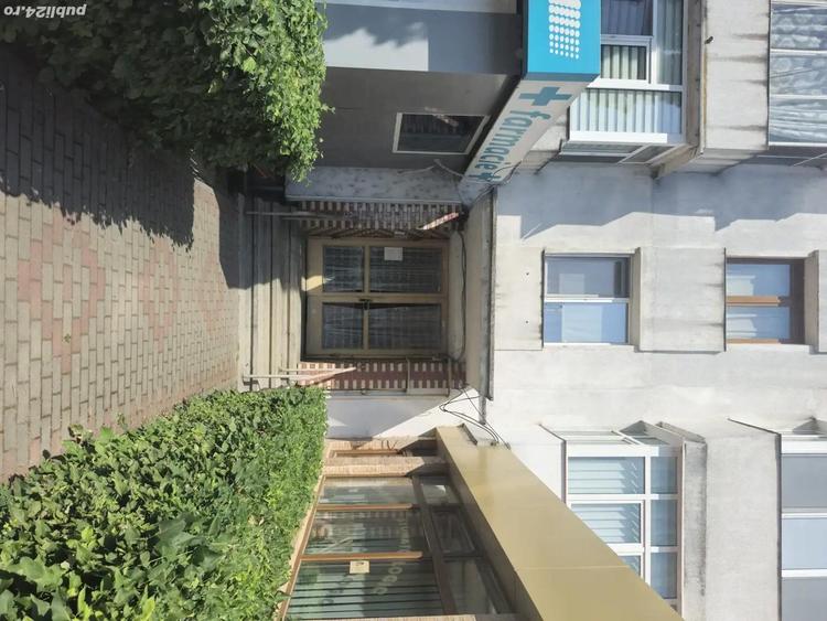 Apartament 3 camere etaj 2 zona Centrala - 4