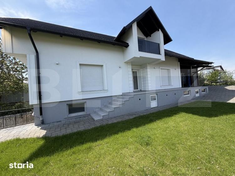 Casă cu 5 camere cu Teren 1000 Mp în Șcheia