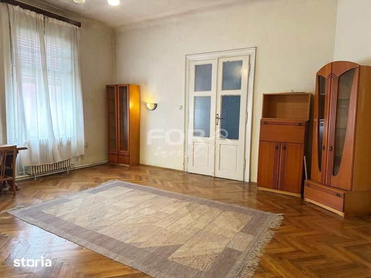 Apartament 2 camere de inchiriat, cladire istorica, Piata Unirii - 1