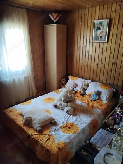 Casă cu 6 camere cu Teren 220 Mp în Central