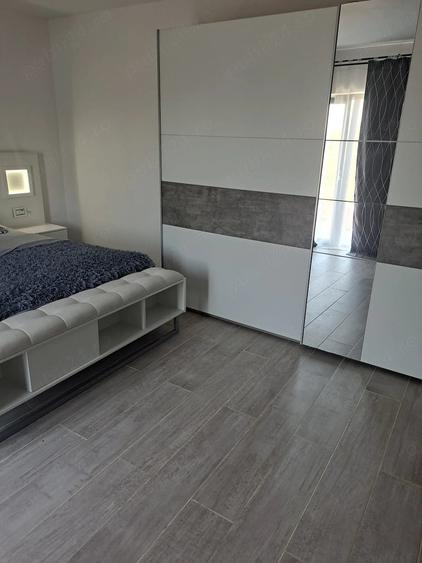 Casă cu 2 camere cu Teren 325 Mp în Parța