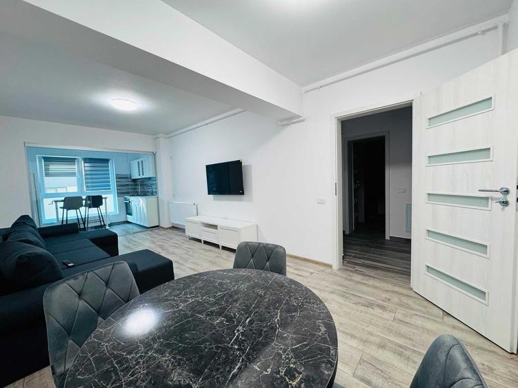 Apartament cu 2 camere decomandat în Runcu