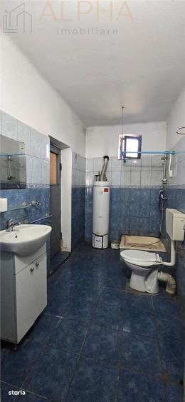 Casă cu 3 camere cu Teren 2400 Mp în Blăjenii de Jos