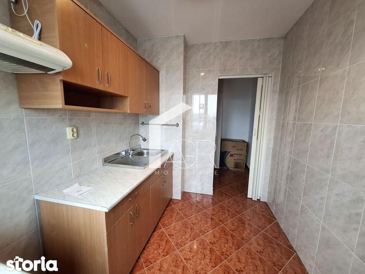 Apartament cu 2 camere semidecomandat în Ultracentral
