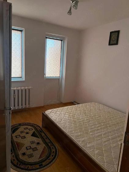Apartament cu 3 camere decomandat în 1 Mai