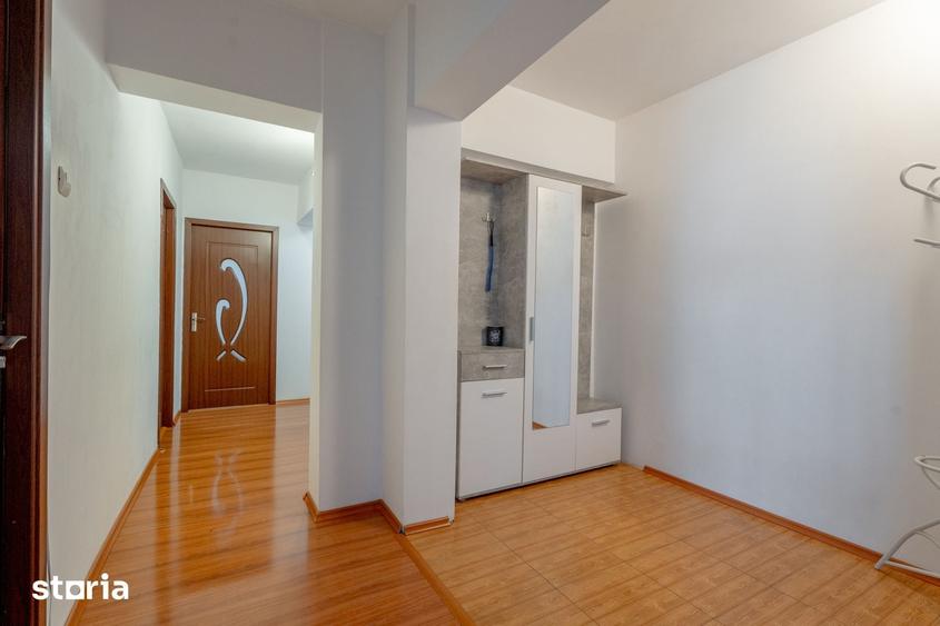 Apartament cu 3 camere decomandat în Dacia