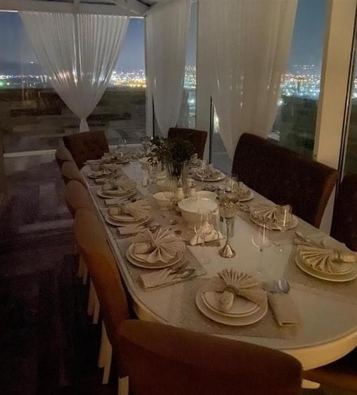 Penthouse cu 3 camere decomandat, mobilat în Obcini