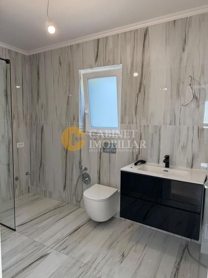 Casă individuală cu 4 camere cu Canalizare în Valea Adâncă