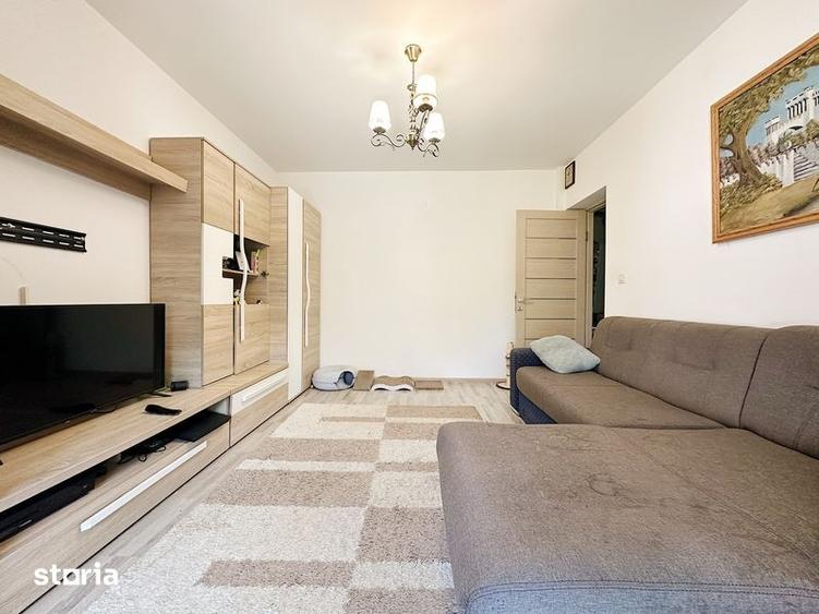 Apartament cu 2 camere decomandat în Bucium