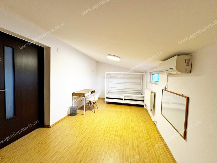 Apartament cu 3 camere decomandat în Siderurgiștilor