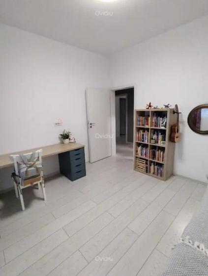 Casă cu 4 camere în Tunari