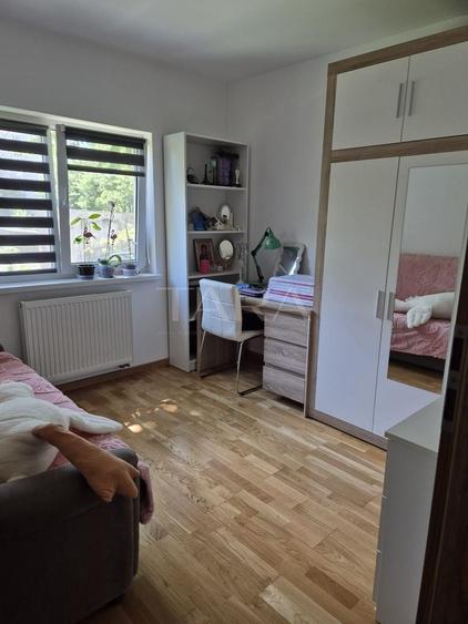 Apartament cu 4 camere decomandat, mobilat în Mănăștur