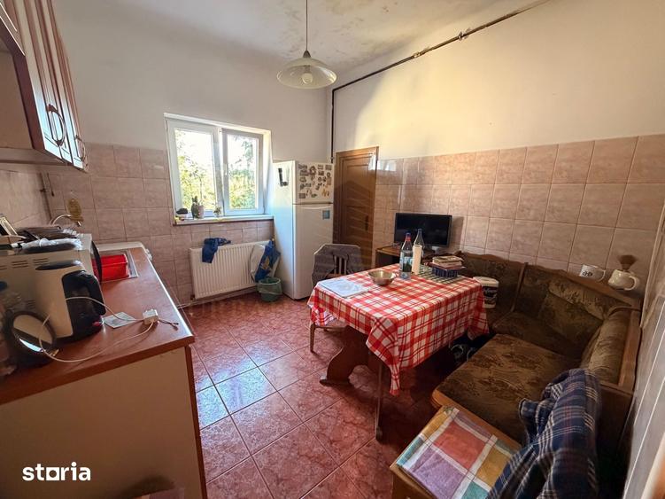 Vanzare apartament 3 camere, zona strazii Bisericii Ortodoxe - 3