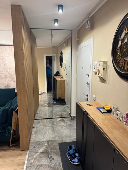 Apartament cu 3 camere decomandat, mobilat în Nord