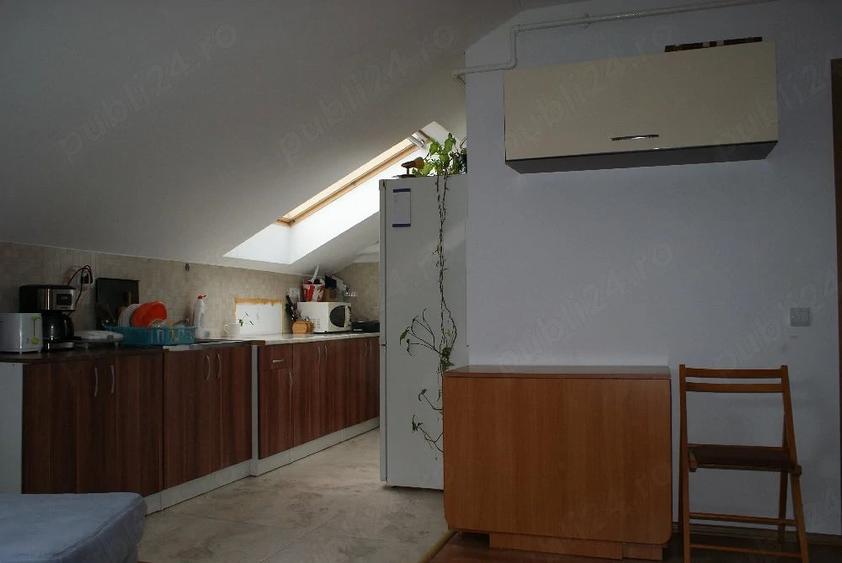 Apartament cu 2 camere semidecomandat în Florești