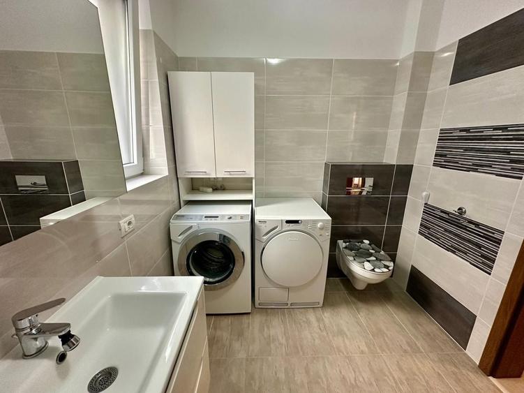 Apartament cu 2 camere decomandat, mobilat în Girocului