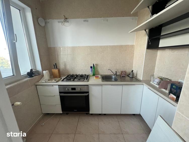 Garsonieră semidecomandată în Titan