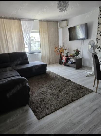 Apartament cu 3 camere semidecomandat în Ghermănești