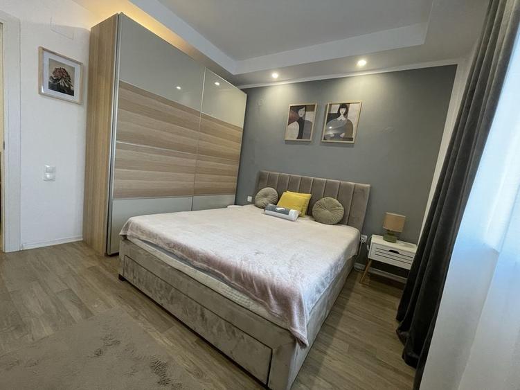 Apartament cu 2 camere decomandat în Ștefăneștii de Jos