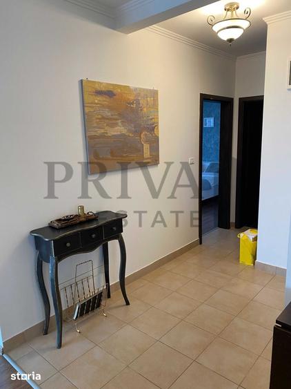 Apartament cu 3 camere în Torontalului