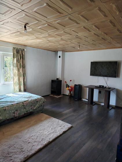 Casă cu 2 camere cu Teren 550 Mp în Jebel