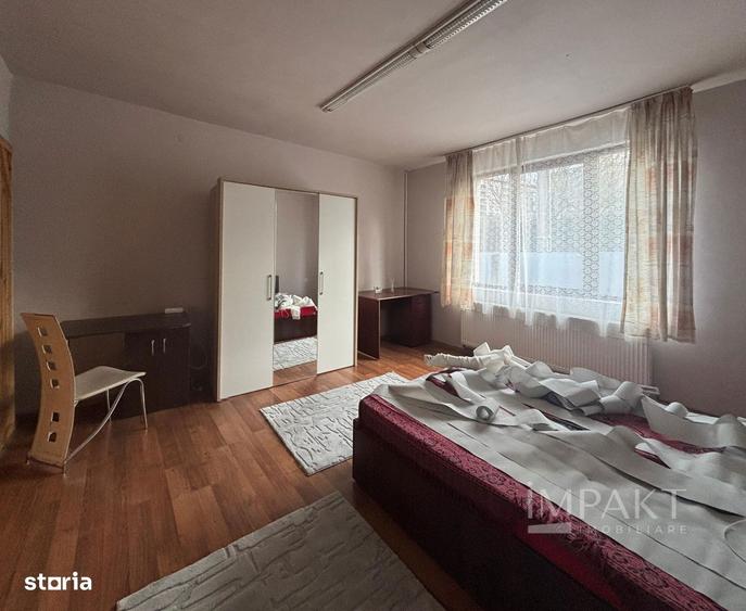 Casă cu 3 camere cu Canalizare în Iris