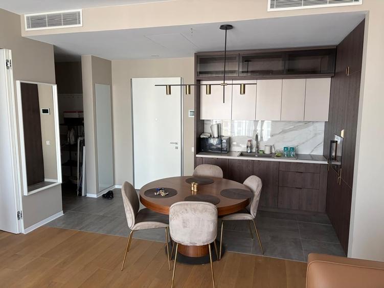 Apartament cu 3 camere decomandat în Nord