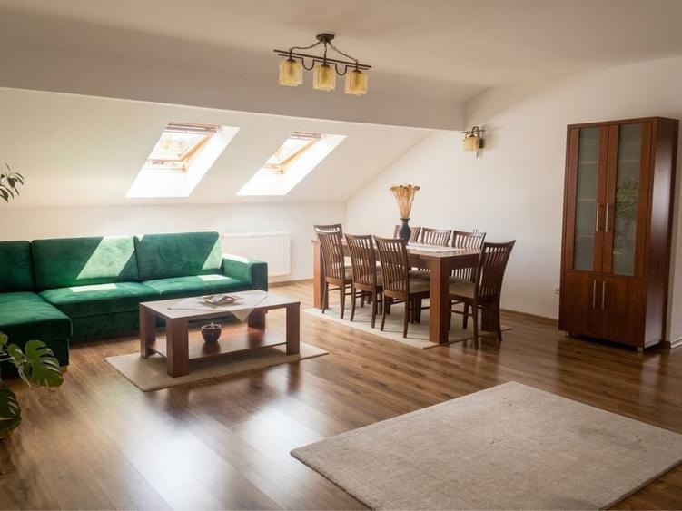 Apartament cu 3 camere, mobilat în Gheorgheni