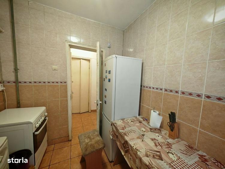 Apartament cu 2 camere semidecomandat în Calea Severinului