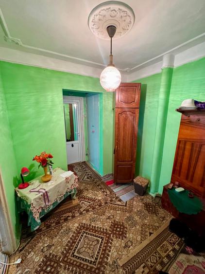 Apartament cu 2 camere decomandat în Palat