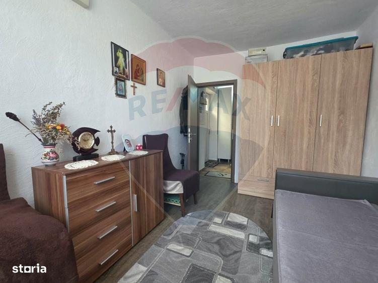 Casă cu 3 camere cu Teren 197 Mp în Central